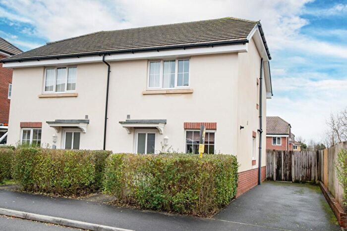 3 Bedroom House For Sale In Pillens Road, Ludgershall, SP11