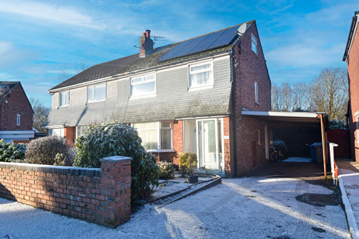 3 Bedroom Semi Detached House For Sale In Ripley Crescent, Davyhulme, M41