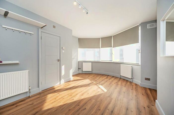 Studio To Rent In Hodford Road, , Golders Green, London, NW11