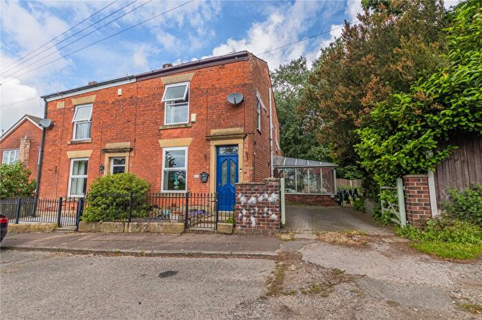 2 Bedroom Semi Detached House For Sale In Thornham New Road, Castleton, Rochdale, OL11