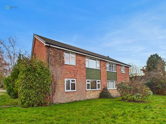 2 Bedroom Ground Maisonette For Sale In Wilkinson Close, Sutton Coldfield, B73