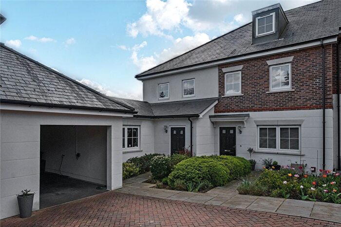 3 Bedroom End Terrace House For Sale In Laureates Place, Binfield, Bracknell, RG42