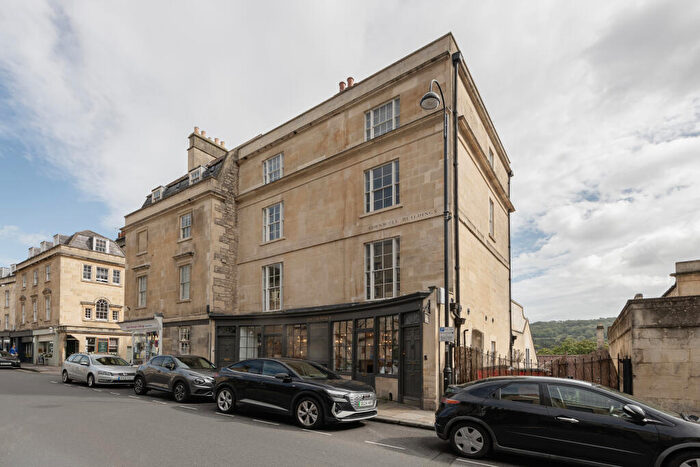 2 Bedroom Flat For Sale In Walcot Street, City Centre, Bath, Bath And North East Somerset, BA1