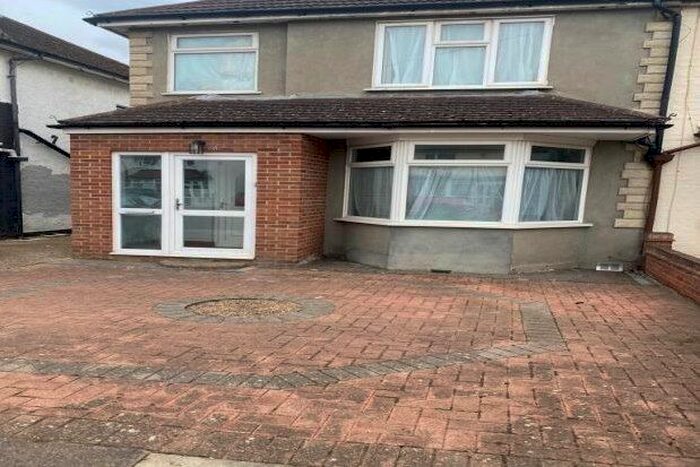 3 Bedroom Property To Rent In Unity Road, Enfield, EN3