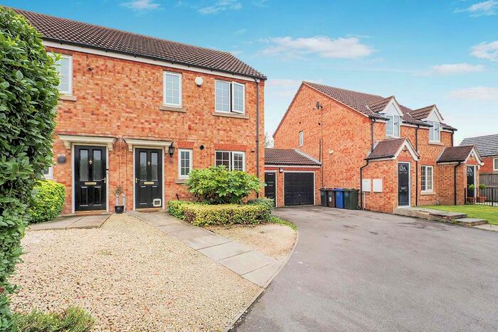 3 Bedroom Semi-Detached House To Rent In Oakroyd Crescent, Grimethorpe, Barnsley, South Yorkshire, S72