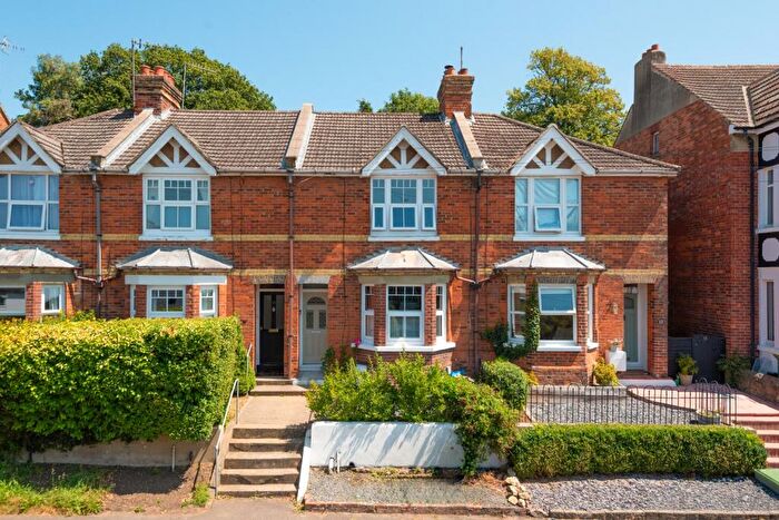 2 Bedroom Terraced House For Sale In Blackhouse Hill, Hythe, CT21