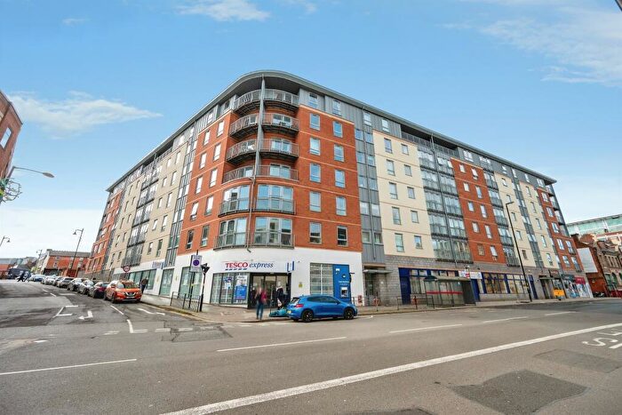 2 Bedroom Apartment To Rent In The Quartz, Hall Street, B18