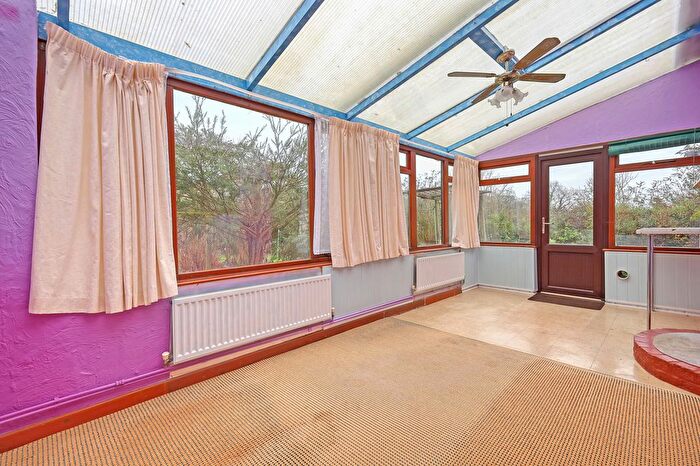 2 Bedroom Bungalow For Sale In Foxborough Chase, Stock, CM4