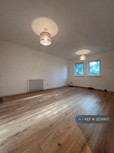 2 Bedroom Flat To Rent In Craig Park, Nigg, Aberdeen, AB12