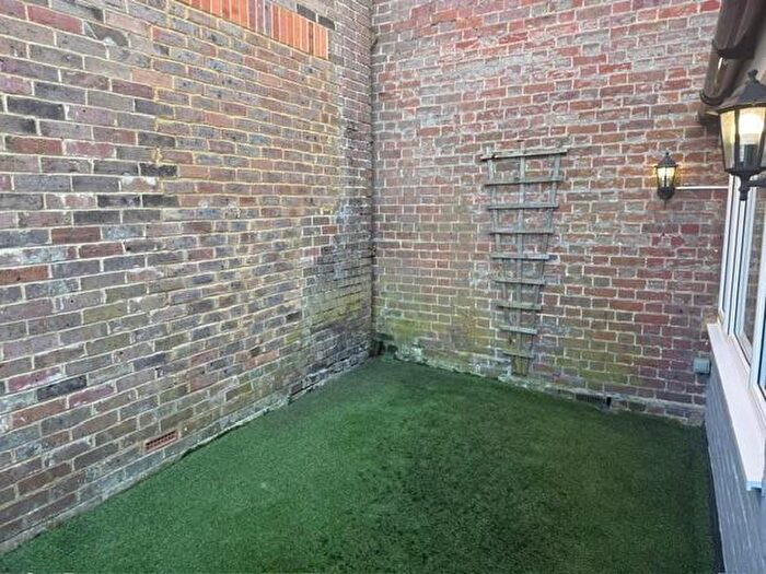 2 Bedroom Terraced House For Sale In Chesham, Buckingahamshire, HP5