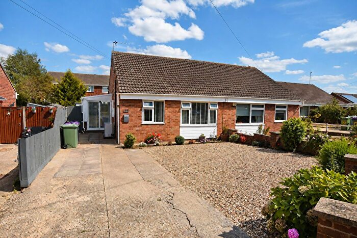 2 Bedroom Bungalow For Sale In Churchill Road, Stamford, PE9