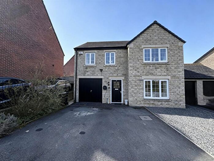 4 Bedroom Detached House For Sale In Moseley Beck Crescent, Cookridge, LS16