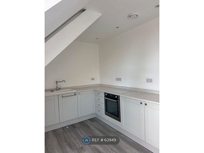 2 Bedroom Flat To Rent In Garden Street, Cromer, NR27