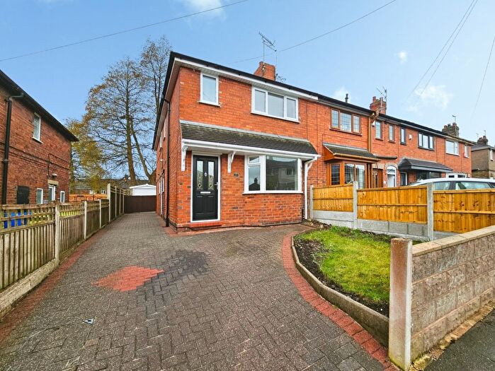 3 Bedroom Town House For Sale In Greenfield Road, Stoke-On-Trent, ST6