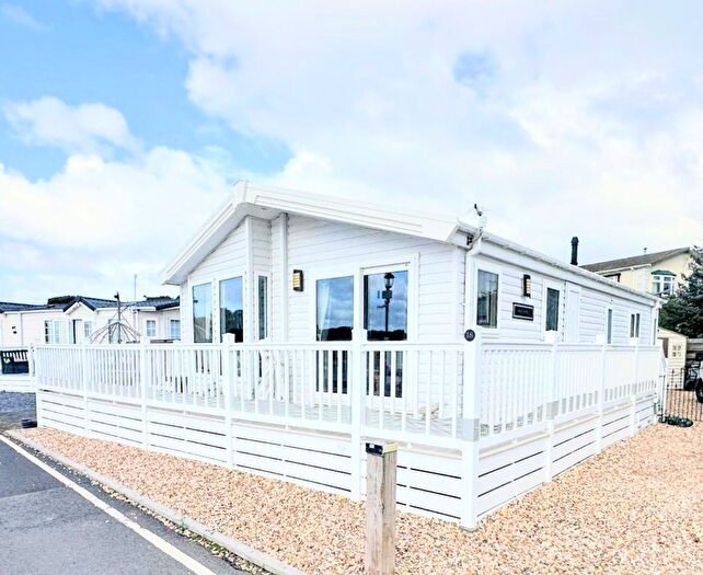 3 Bedroom Mobile/park Home For Sale In Steel Green, Millom, LA18