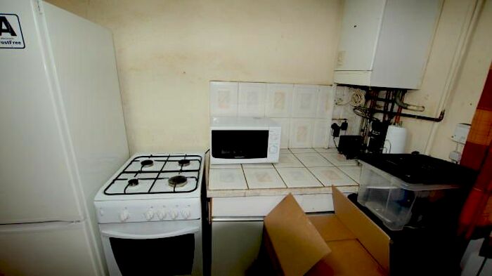 Studio To Rent In Green St, London, Uptonpark, E13