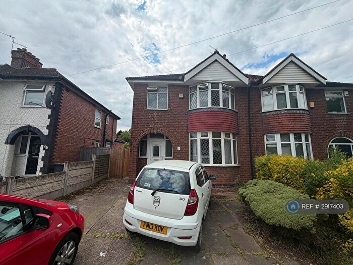 3 Bedroom Semi-Detached House To Rent In Queens Road East, Nottingham, NG9