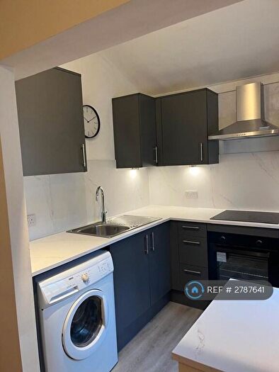 2 Bedroom End Of Terrace House To Rent In Hartington St, Chester, CH4