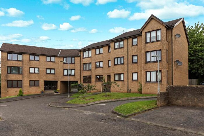 2 Bedroom Flat For Sale In Woodbank Gardens, Largs, North Ayrshire, KA30