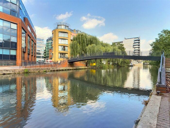 1 Bedroom Flat To Rent In Oyster Wharf, Crane Wharf, Reading, Berkshire, RG1