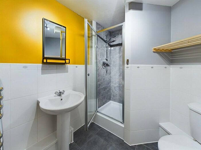 2 Bedroom Apartment To Rent In Wharton Court, CH2