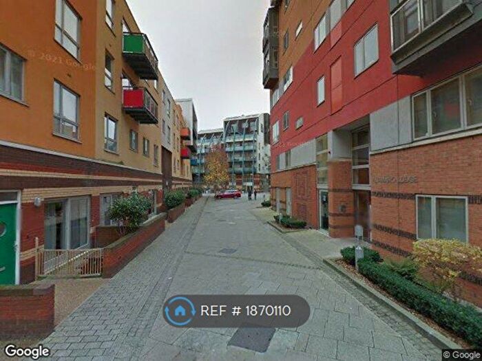 2 Bedroom Flat To Rent In Maurer Court, London, SE10