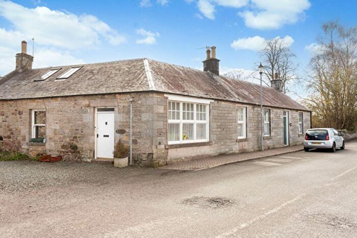 1 Bedroom Semi-detached Villa For Sale In Grocers Cottage, Main Street, West Linton, EH46