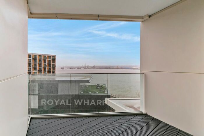 Studio To Rent In Carrick House, Royal Wharf, London E16