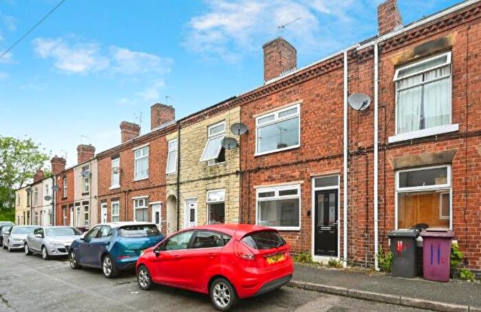 2 Bedroom House To Rent In Egstow Street, Clay Cross, Chesterfield, S45