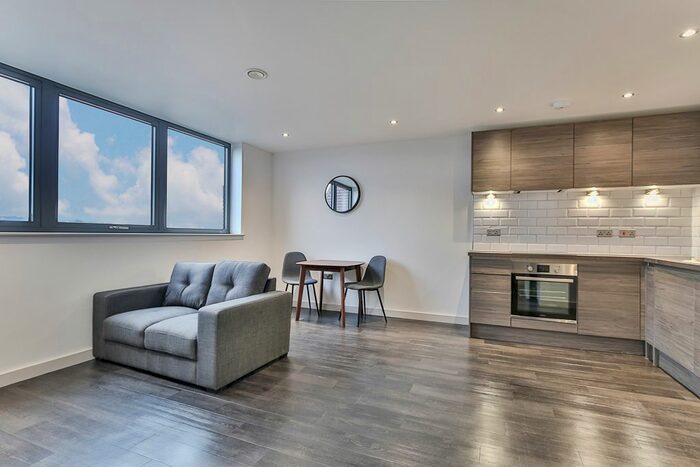 1 Bedroom Flat To Rent In West Bar, Sheffield, S3