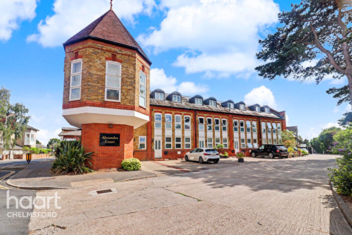 3 Bedroom Duplex For Sale In Church Street, Chelmsford, CM2