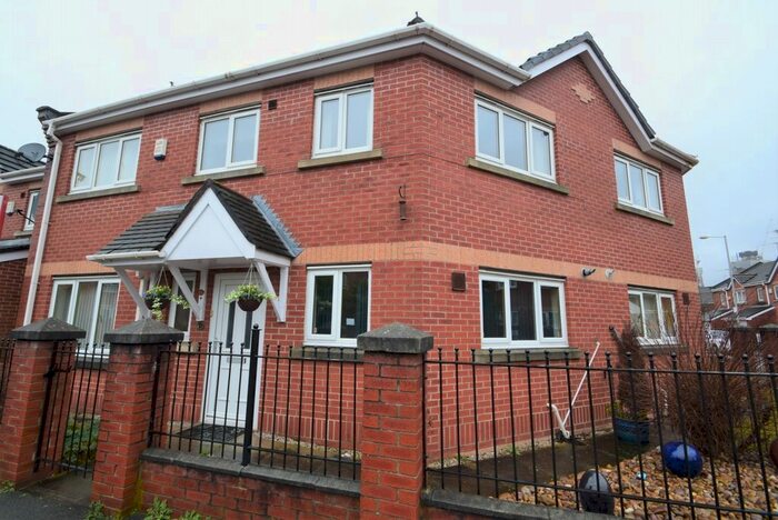 3 Bedroom Semi-Detached House To Rent In Warde Street, Hulme, Manchester., M15