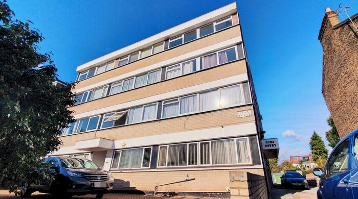 1 Bedroom Flat To Rent In Cyna Court, Wanstead, London, E11