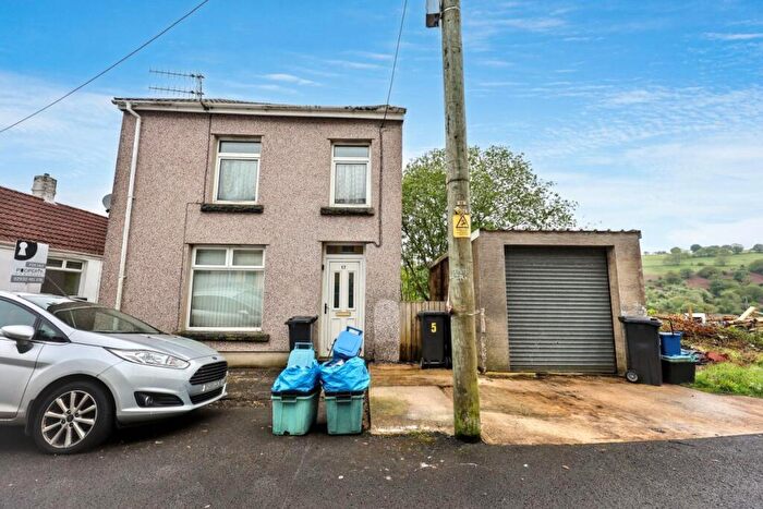 2 Bedroom Detached House For Sale In Edwards Terrace, Bedlinog, Treharris, CF46
