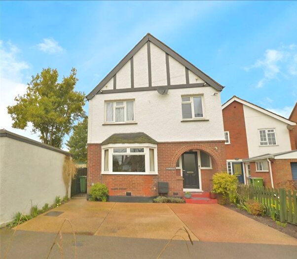 4 Bedroom Detached House For Sale In Twiss Grove, Hythe, Kent, CT21