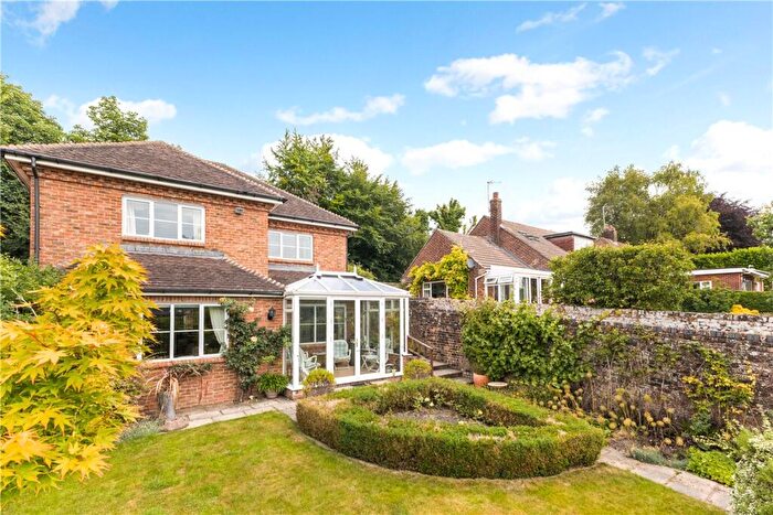 3 Bedroom Detached House For Sale In Back Lane, Marlborough, Wiltshire, SN8