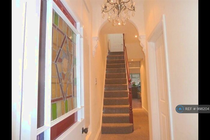 6 Bedroom Terraced House To Rent In Polsloe Rd, Exeter, EX1