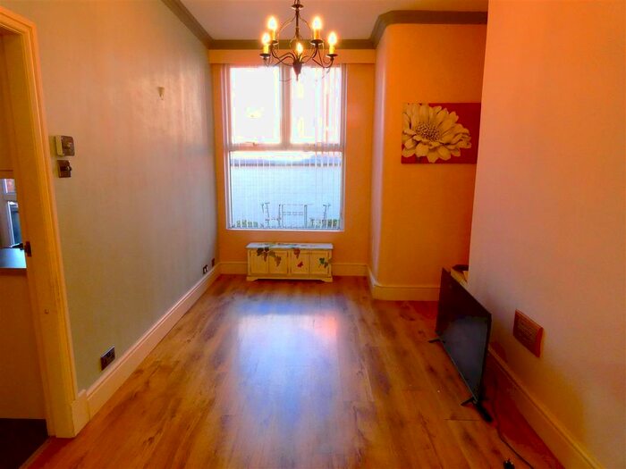 2 Bedroom Property To Rent In Ladysmith Road, Ashton-On-Ribble, Preston, PR2