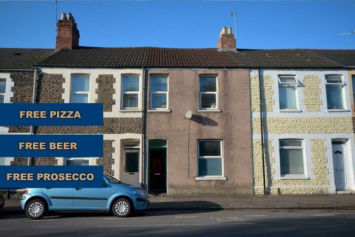 4 Bedroom Private Hall To Rent In Cathays Terrace, Cathays, Cardiff, CF24