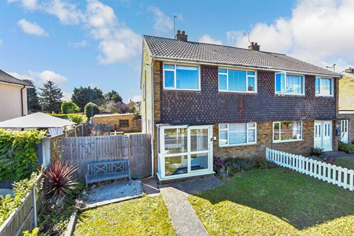3 Bedroom Semi-Detached House For Sale In Woodlands, Coxheath, Maidstone, Kent, ME17