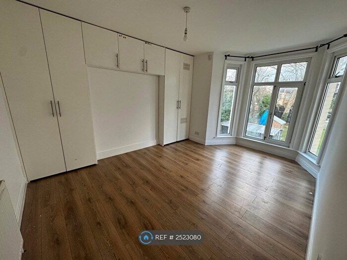 2 Bedroom Flat To Rent In Byron Road, Wembley, HA0