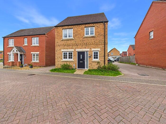 3 Bedroom Detached House For Sale In Biffin Way, Swaffham, PE37