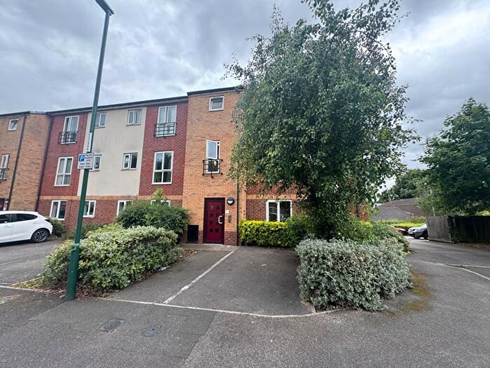 2 Bedroom Coach House To Rent In Conway Close, St Anns, Nottingham, NG3