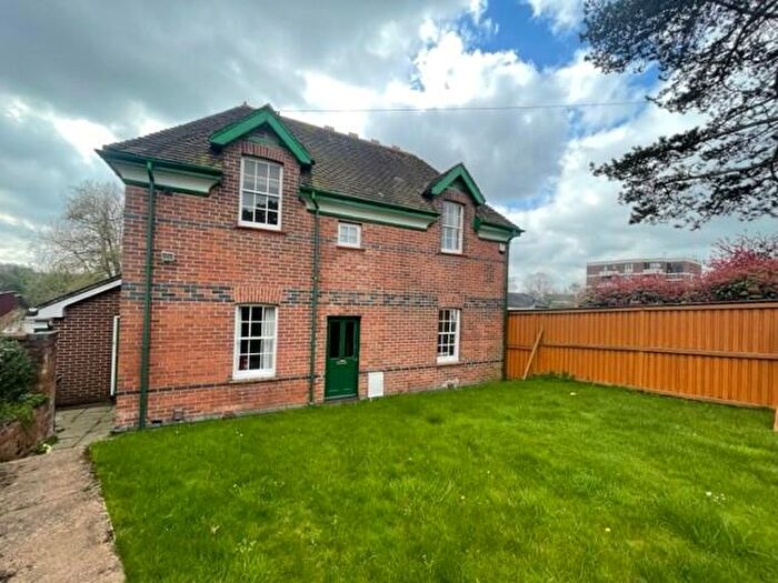 1 Bedroom Apartment To Rent In Blackboy Road, Exeter, EX4