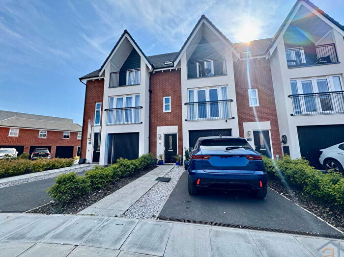 5 Bedroom Town House For Sale In Blowick Moss Lane, Southport, PR8