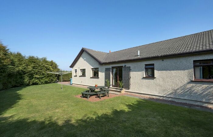 4 Bedroom Bungalow For Sale In Bridge Street, Longriggend, Airdrie, ML6