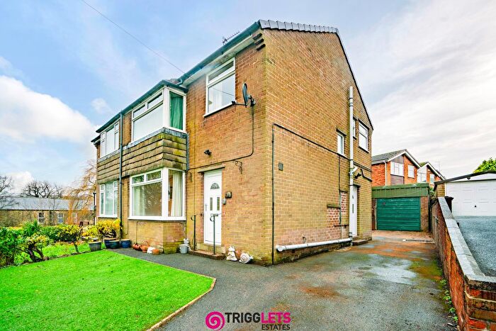 3 Bedroom Semi-Detached House For Sale In Ingbirchworth Road, Thurlstone, S36