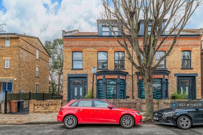 1 Bedroom Flat To Rent In Adolphus Road, London, N4