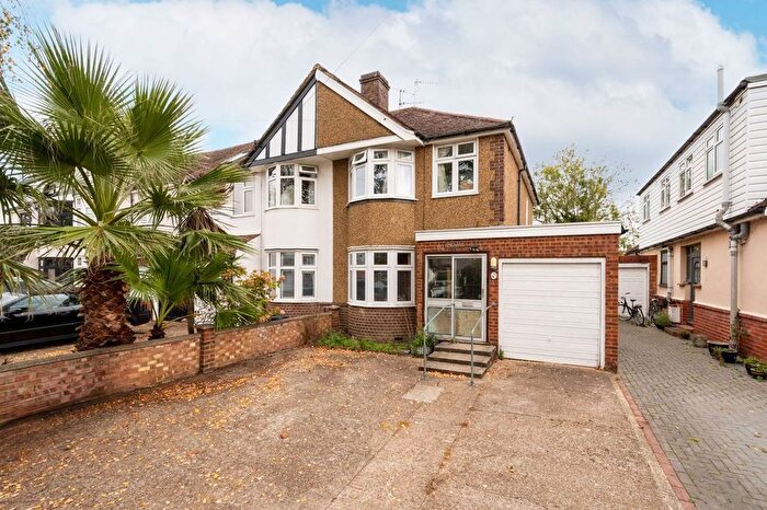 3 Bedroom Semi-detached House For Sale In Waverley Avenue, Whitton, Twickenham, TW2