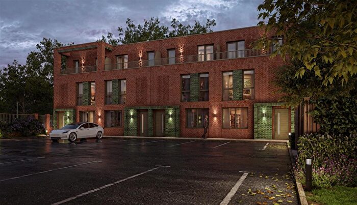 3 Bedroom Town House For Sale In Ardwick Green, Manchester, M12